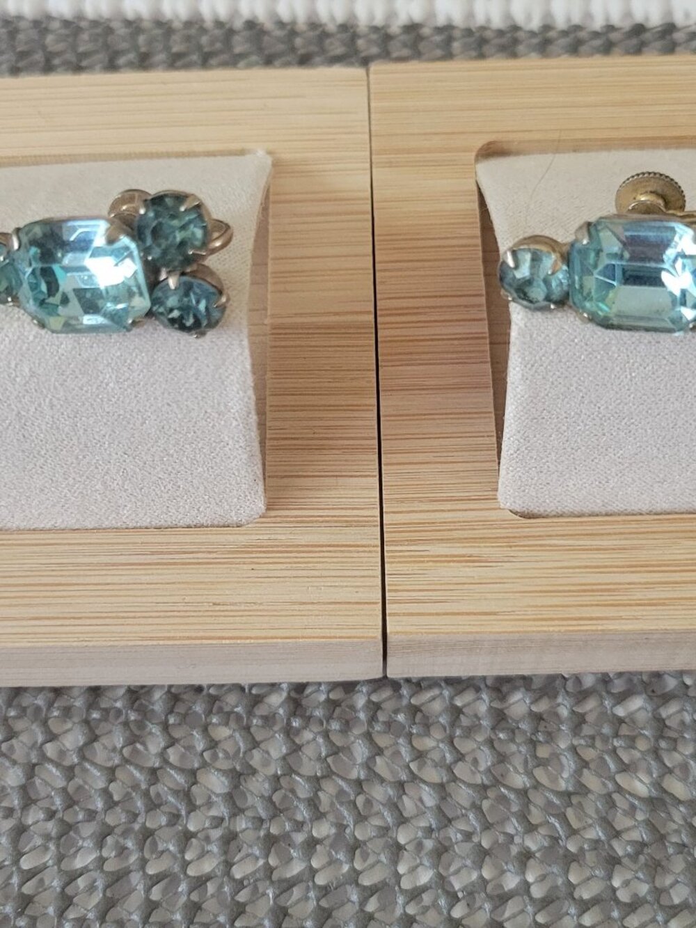 Vintage Aquamarine Blue Glass Cluster Clip Earring Silver Tone Prong Set